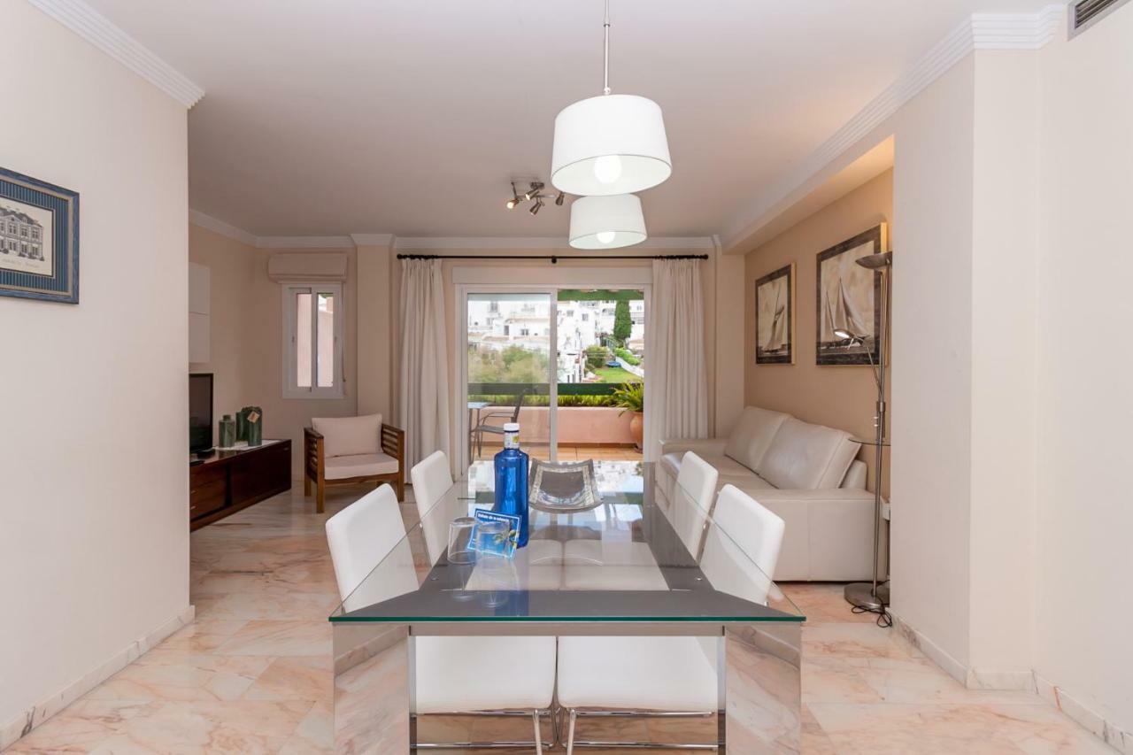 Apartament Burriana Playa Ibnsadi Nerja Zewnętrze zdjęcie
