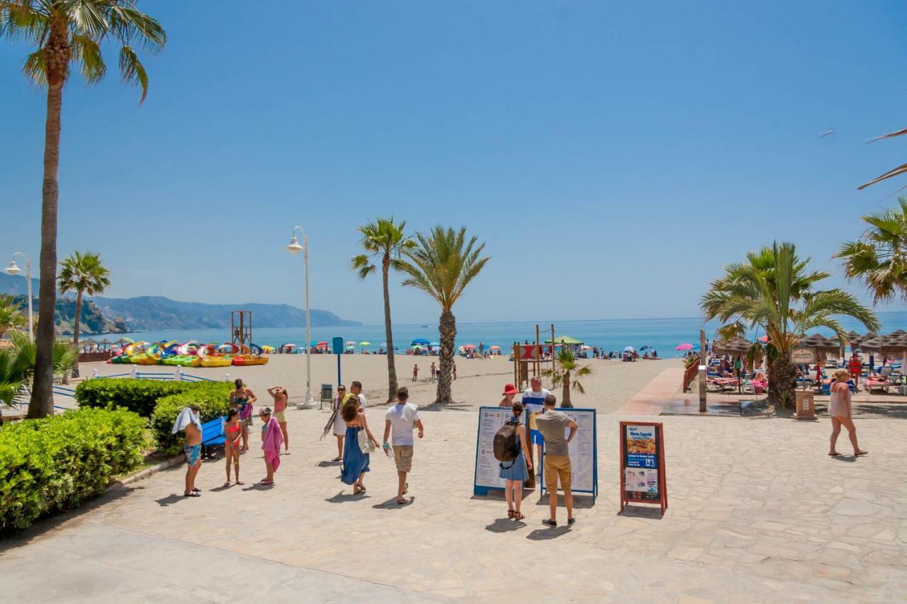 Apartament Burriana Playa Ibnsadi Nerja Zewnętrze zdjęcie
